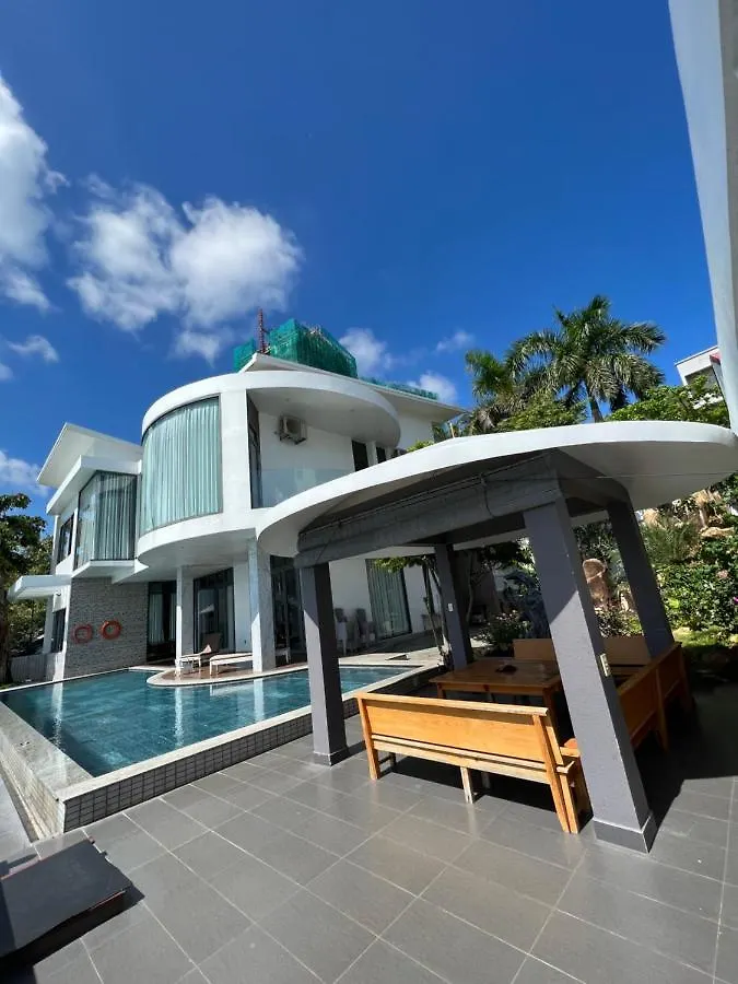Nancy Grand Strip Imperial 3 Villa Vung Tau 0*,