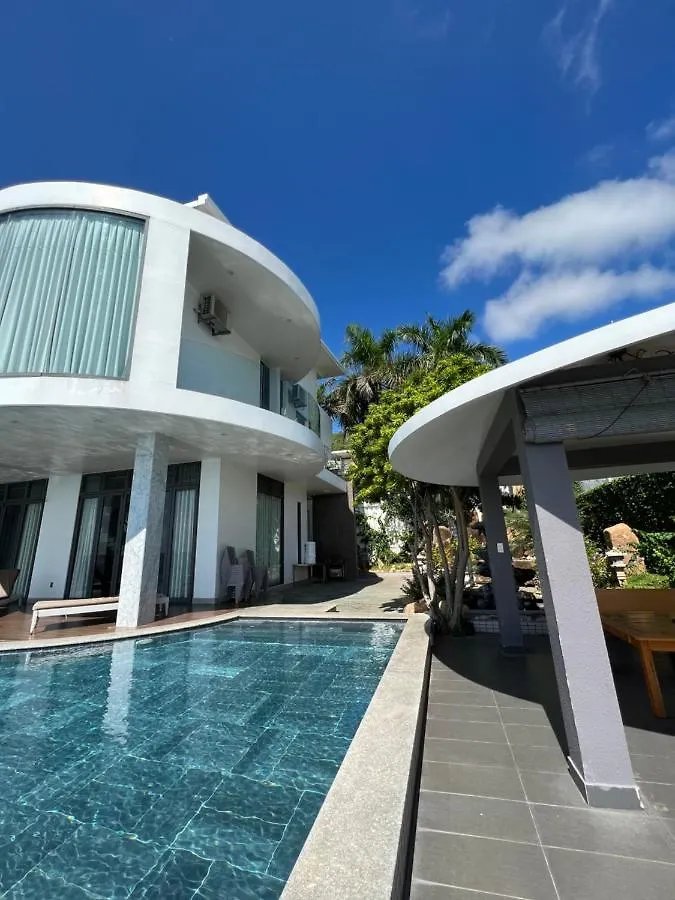 Nancy Grand Strip Imperial 3 Villa Vung Tau Vietnam